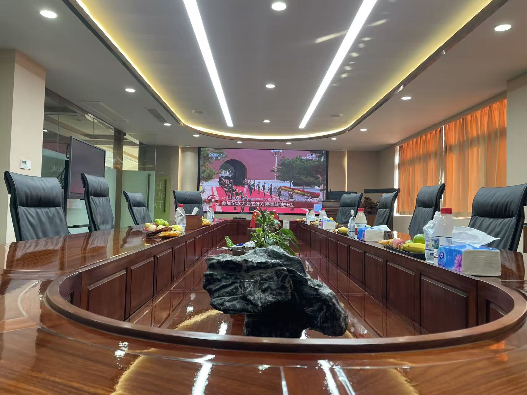 1756971137178779.jpg 1ed95b4225ed7f38b960a559085d4adf.jpg